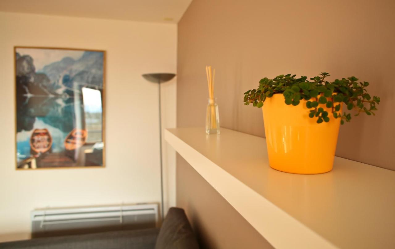 Appartement Lumineux Coeur De Station Толлон Экстерьер фото